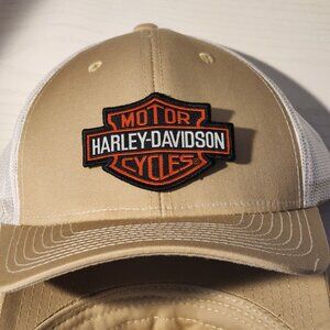 Harley Davidson Khaki/White Mesh Snapback Trucker Hat